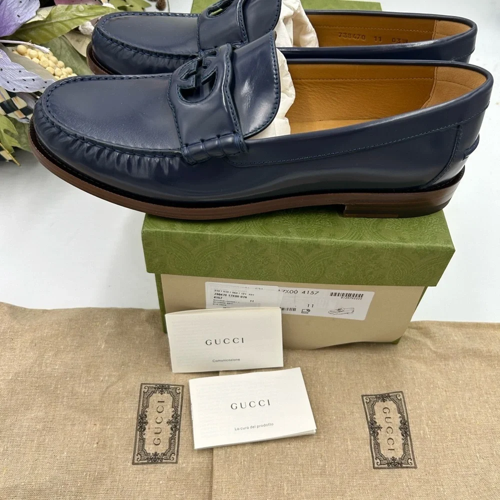 Men’s Gucci interlocking GG leather loafers size 11 made in Italy